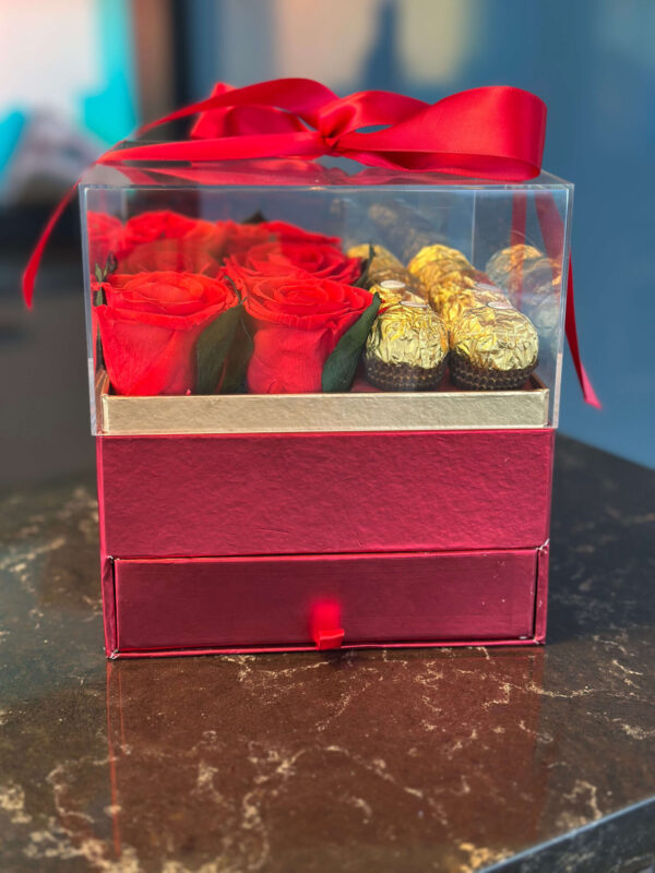 Scarlet Love Luxe Box - Image 7